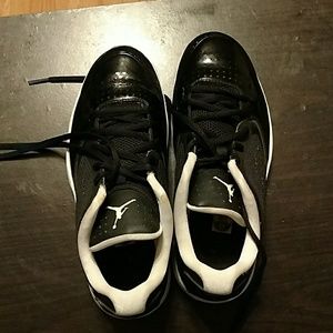 Jordans fit women's 7